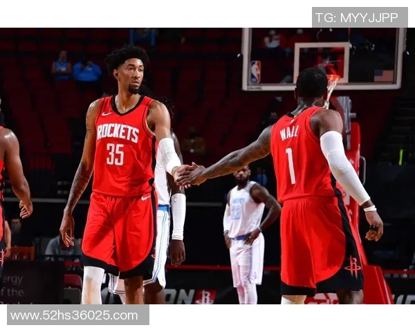 魔术战胜草人，福尼埃一人得分团队得分